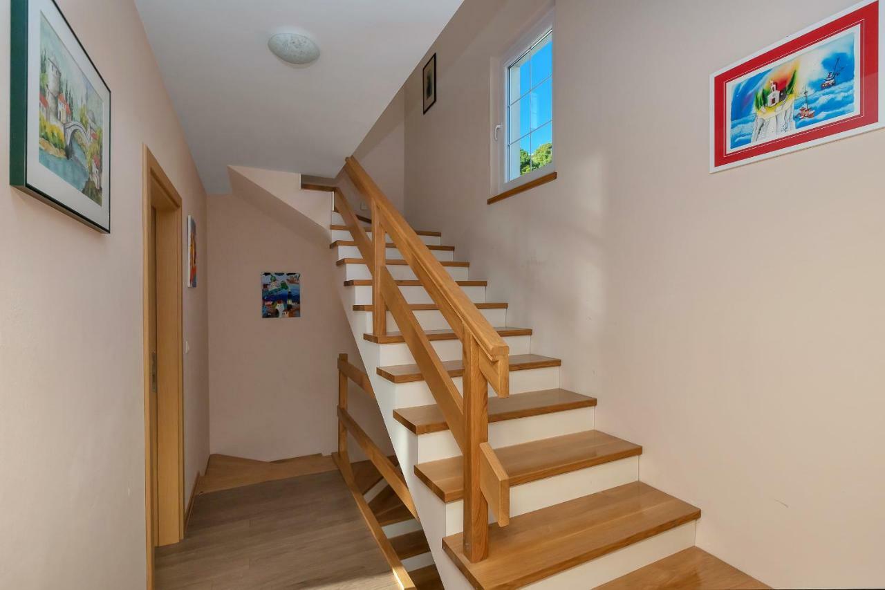 Villa Lilly Подгора Экстерьер фото